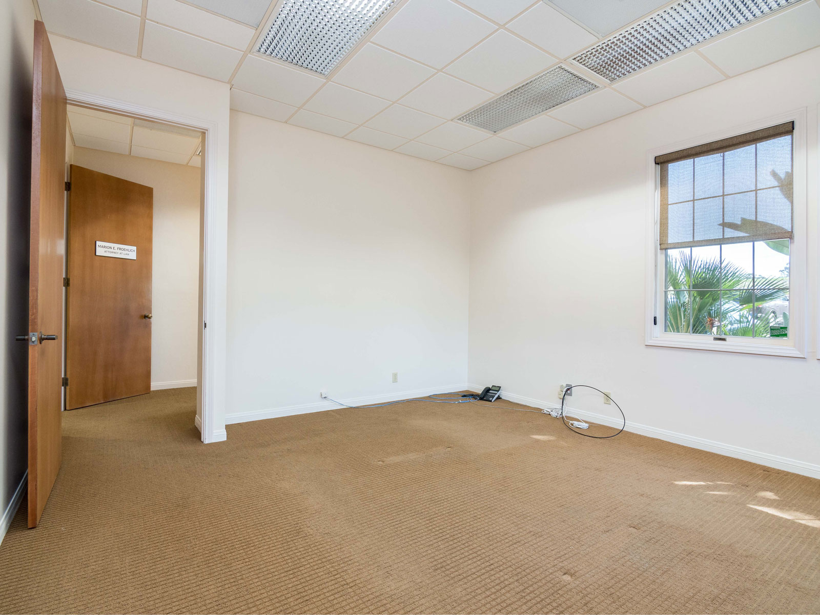 316-s-melrose-vista-ca-executive-office-for-lease-102